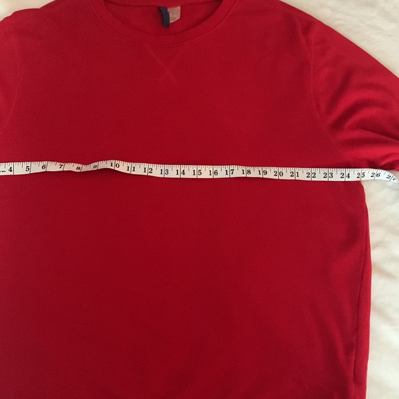 Red sweater fleece style long sleeve top - Picture 2 of 7